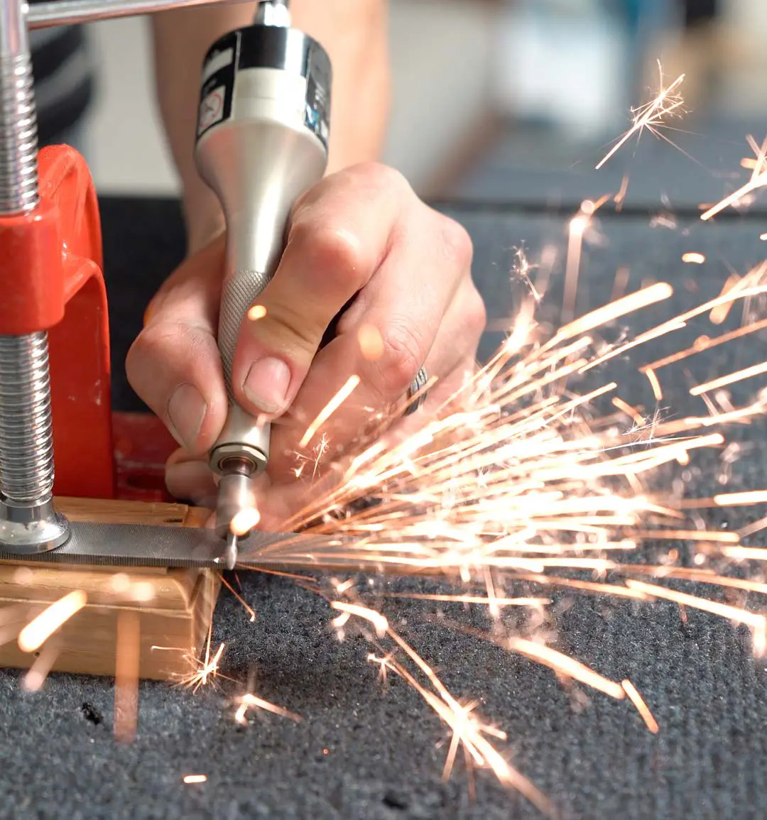 The 201SV sparking when deburring on a file.
